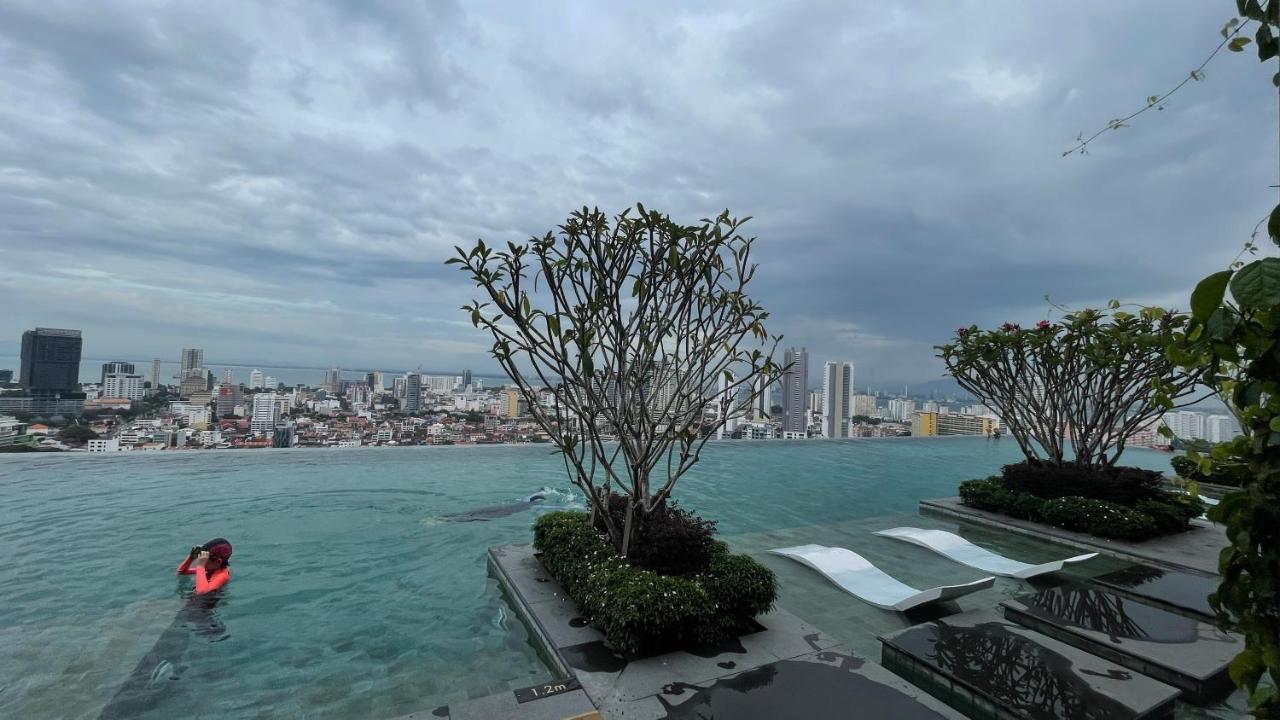 13A Beacon Executive Suites #Rooftoppool #Luxurysuites George Town Buitenkant foto