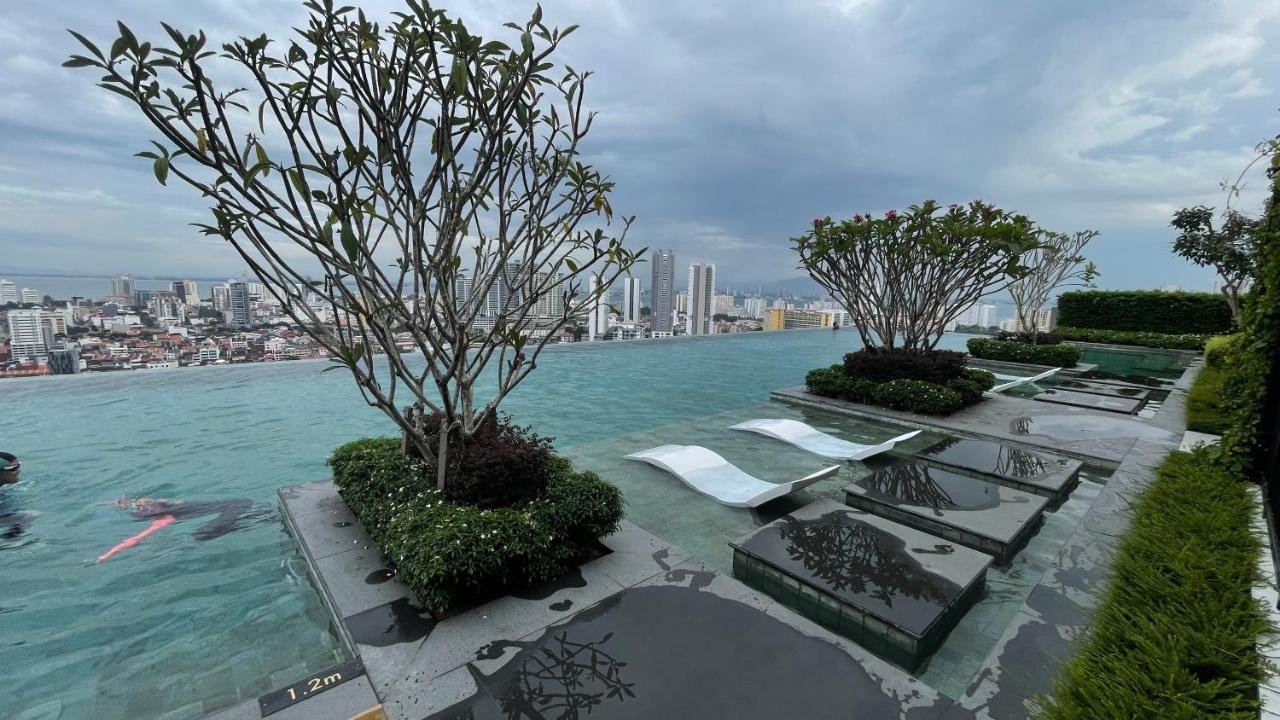 13A Beacon Executive Suites #Rooftoppool #Luxurysuites George Town Buitenkant foto